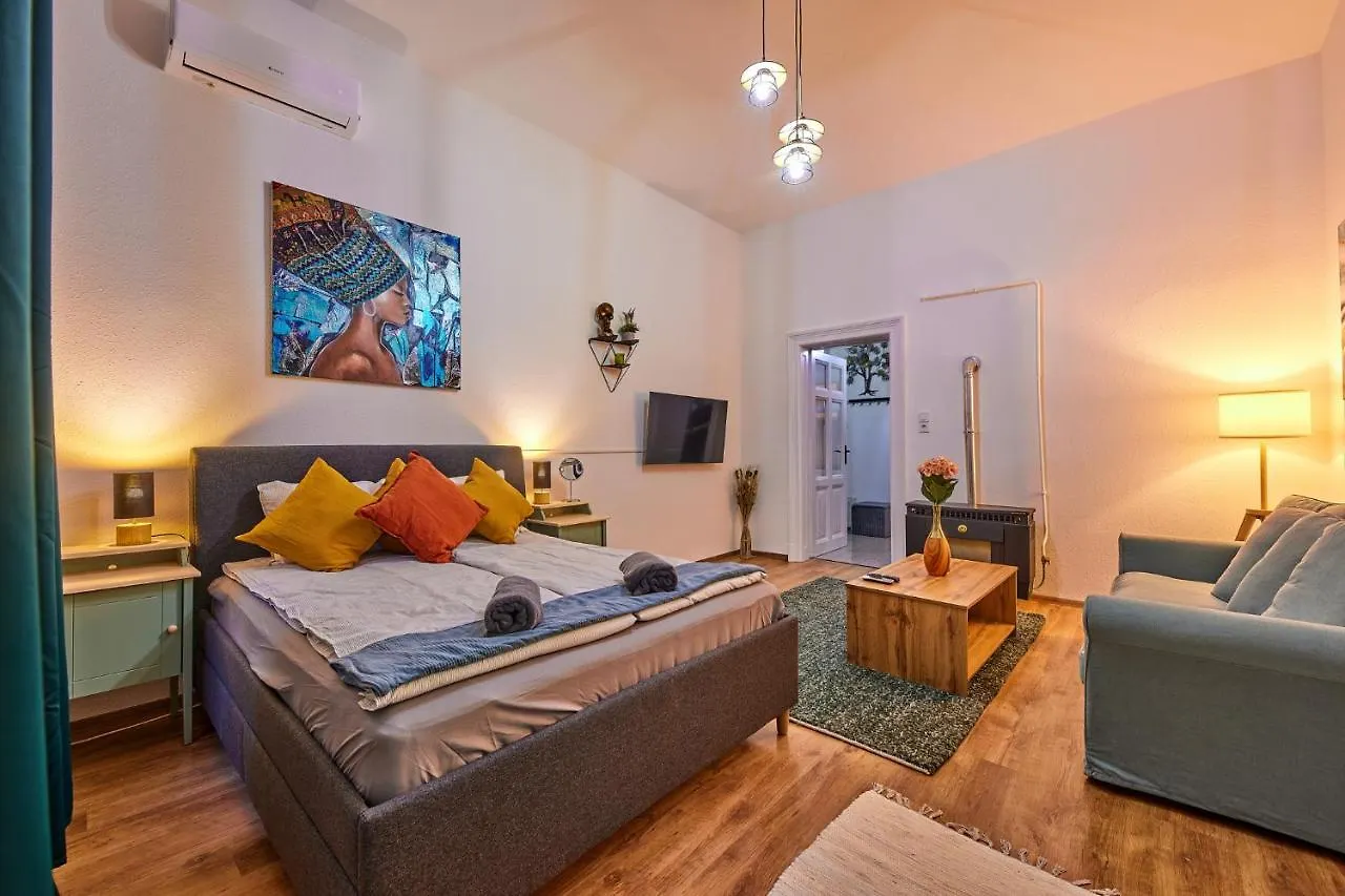 公寓 Uhu'S Golden Soho Residence 布达佩斯 匈牙利